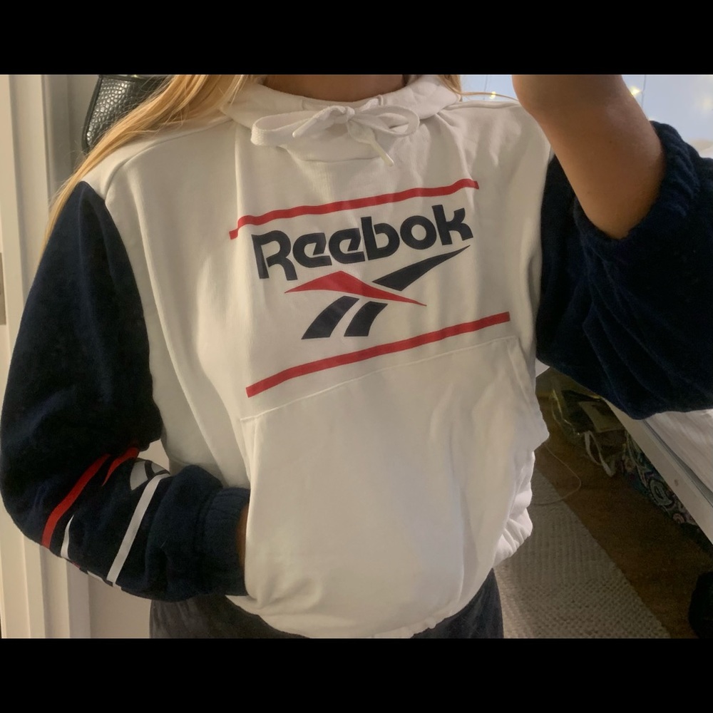 Vintage reebok hoodie